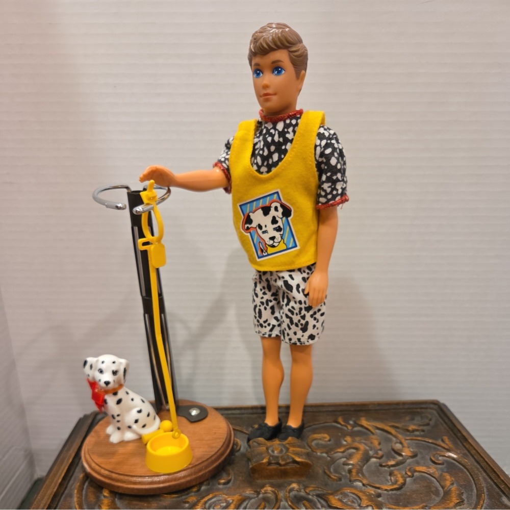 VTG Barbie 1991 PET PALS KEVIN Boyfriend of Skipper with Dalmation & accessories